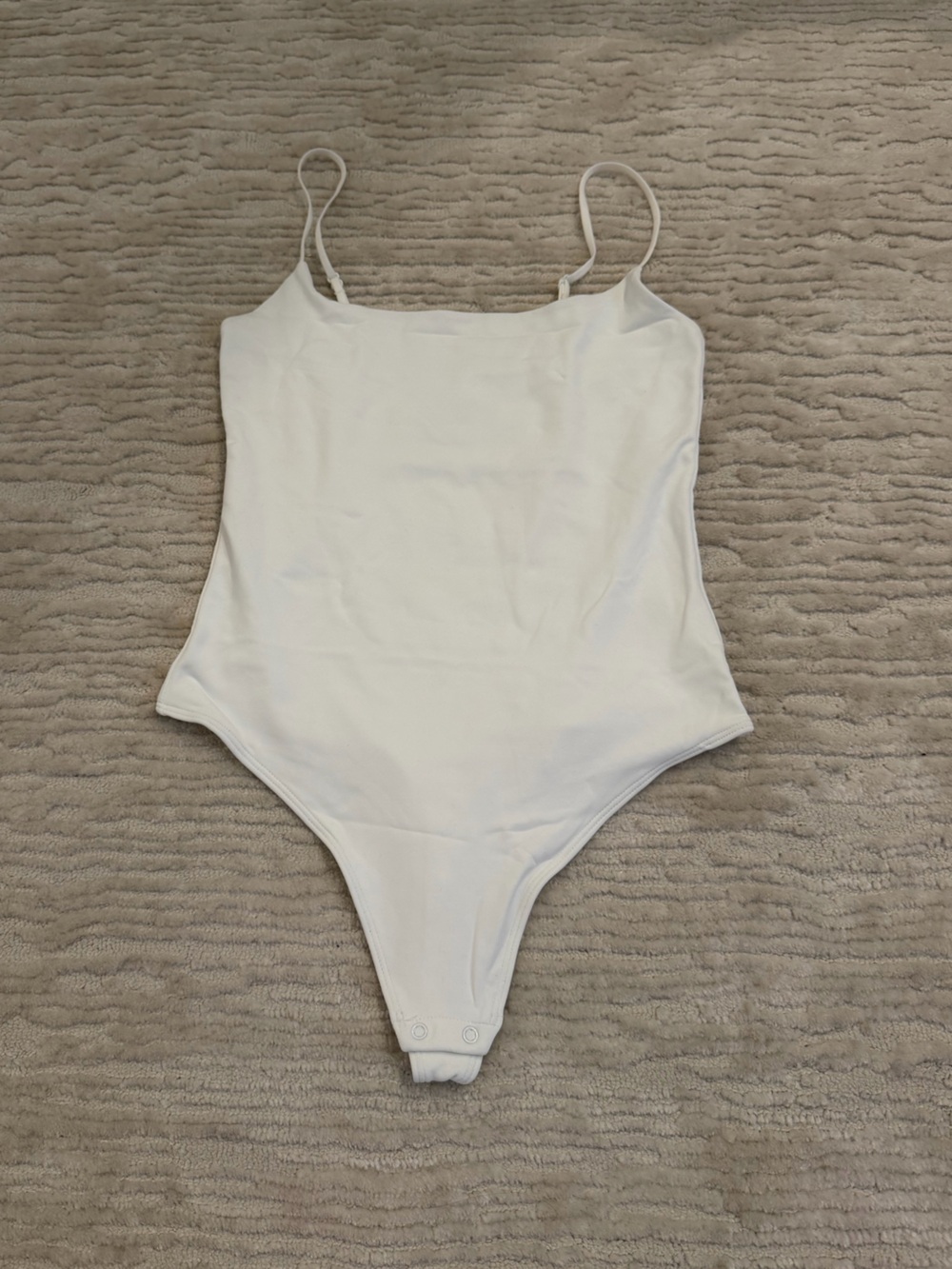 Aritzia babaton bodysuit